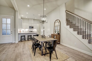 1604 Northwood St, Houston, TX 77009 - photo 5