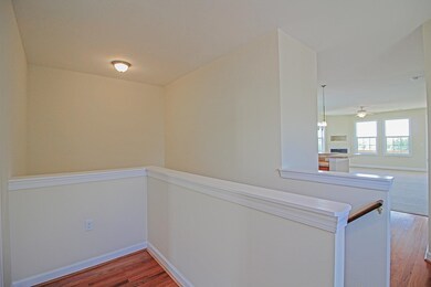 72 Windgate Cir unit 204, Fishersville, VA 22939 - photo 3