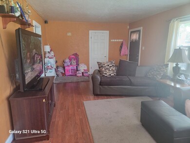 2016 Prairie St, Elkhart, IN 46516 - photo 6