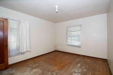 1034 E 19th (7)