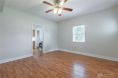 542 Cincinnati Ave, Xenia, OH 45385 - photo 4