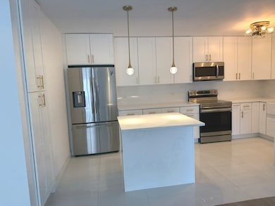 8025 Oconnor Dr unit 2E, River Grove, IL 60171 - photo 7