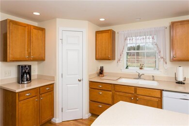 139 Payeur Cir, Sanford, ME 04073 - photo 7