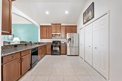 4 3134 Arden Circle (21)