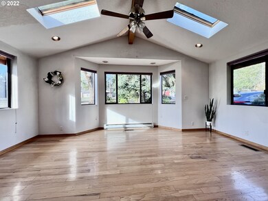 15168 SE Orient Dr, Boring, OR 97009 - photo 5