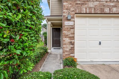 16031 Summerville Lake Dr, Tomball, TX 77377 - photo 4