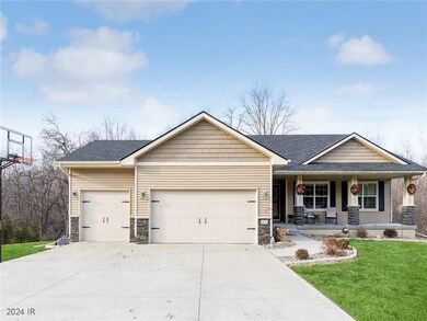 921 W 2nd St S, Newton, IA 50208 - photo 2