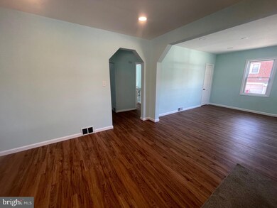 8009 Moro St, Philadelphia, PA 19136 - photo 4