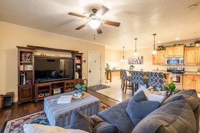 1030 N 995 W unit 905, Orem, UT 84057 - photo 7