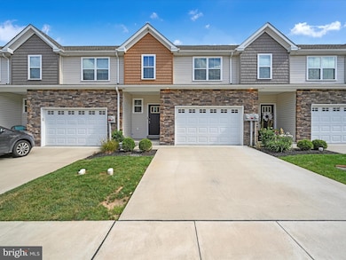 108 Staplehill, Sinking Spring, PA 19608 - photo 3