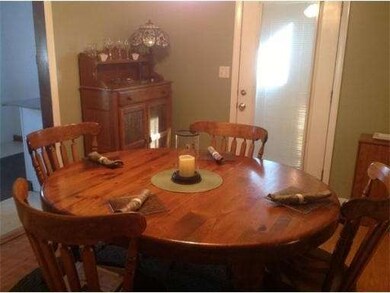 10 Pleasant St, Acushnet, MA 02743 - photo 4