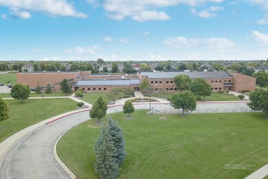 2620 Snowbird Ln, Naperville, IL 60564 - photo 6