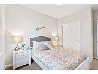 5222 Squirrel St, Springfield, OR 97478 - photo 4