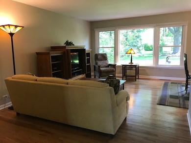 4360 Hoover St, Rolling Meadows, IL 60008 - photo 4