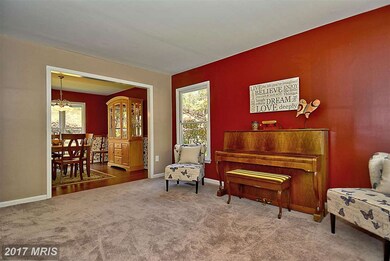 109 Connemara Dr, Sterling, VA 20164 - photo 6