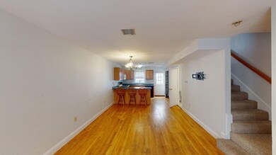 122 W 7th St unit D, Boston, MA 02127 - photo 6