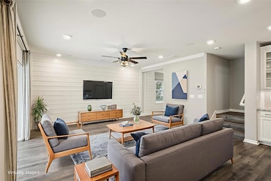 5320 Little Stream Ln, Wesley Chapel, FL 33545 - photo 4