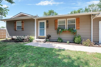 219 S Crocker St, Colwich, KS 67030 - photo 3