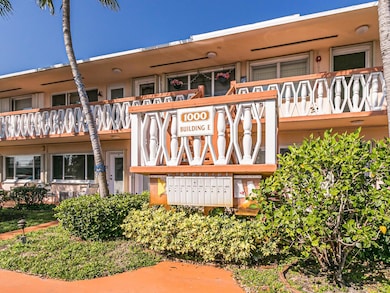 1000 SW 11th Ave unit 2, Hallandale Beach, FL 33009 - photo 5