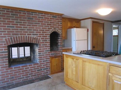 144 School St, West Dennis, MA 02670 - photo 4