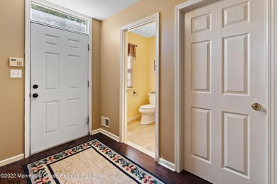 36 Bristel Rd unit 208, Holmdel, NJ 07733 - photo 3