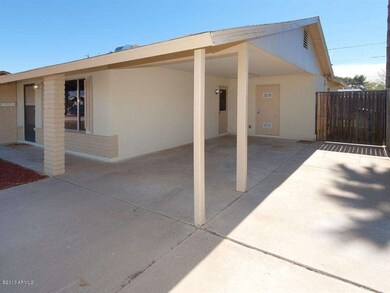 004_Carport