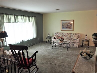 2423 5th St, Whitehall, PA 18052 - photo 3