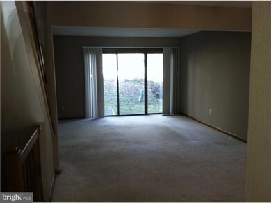 16 N Maple St, Woodbury, NJ 08096 - photo 3