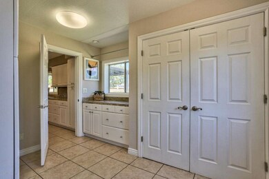 1102 W Jacinto Cir, Mesa, AZ 85210 - photo 6