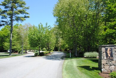 14 Prince Snow Cir, Mattapoisett, MA 02739 - photo 2