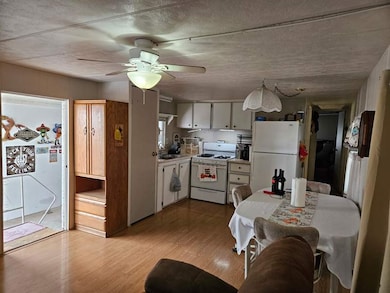 11100 E Apache Trail unit 26, Apache Junction, AZ 85120 - photo 5