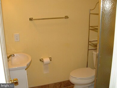 1165 W Chester Pike unit C, Havertown, PA 19083 - photo 5