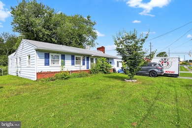 70 Prangs Ln, New Castle, DE 19720 - photo 2