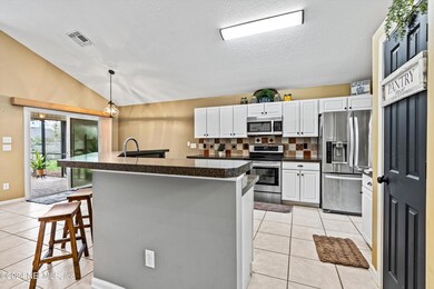 18-Kitchen
