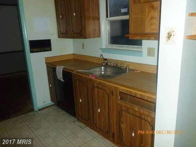 9905 Locust St, Glenn Dale, MD 20769 - photo 6