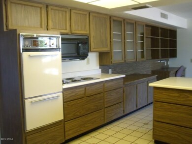 Built-In Micro;  Kit. Overlooks AZ Room