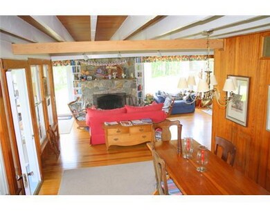 Den/Family/Great Room. This...