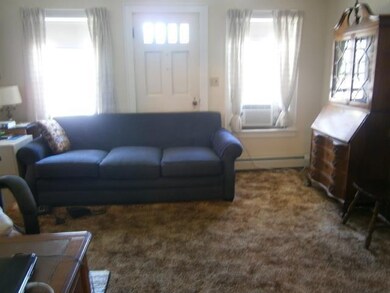 1st floor living room