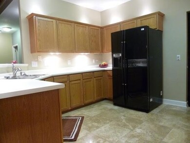KITCHEN W/CUSTOM LIGHTING UNDER AND OVER CUPBOARDS