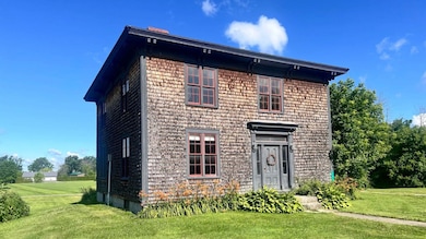 382 S Main St, Alburgh, VT 05440 - photo 6