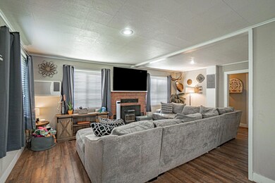 Living room 2
