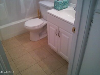 335 S Lesueur unit A, Mesa, AZ 85204 - photo 2