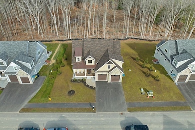 44 Lady Walsingham Way, Laconia, NH 03246 - photo 4