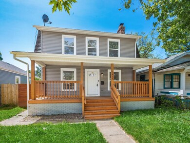 003_651e8_N 1455 E 26th 105-2