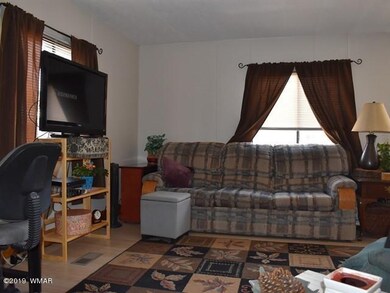 003_Living Room