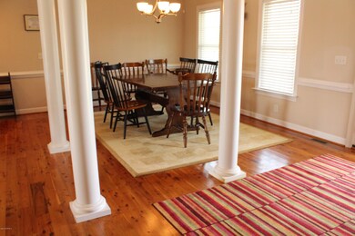 Dining & Front Entry