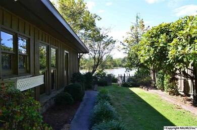 330 Manor St, Gadsden, AL 35901 - photo 3