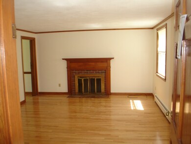 8 Schaller St unit 8B, Wellesley, MA 02482 - photo 2