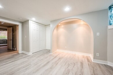 159 W 7th St unit 1, Boston, MA 02127 - photo 6