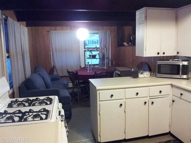 1105 Spencer St NE, Grand Rapids, MI 49505 - photo 7